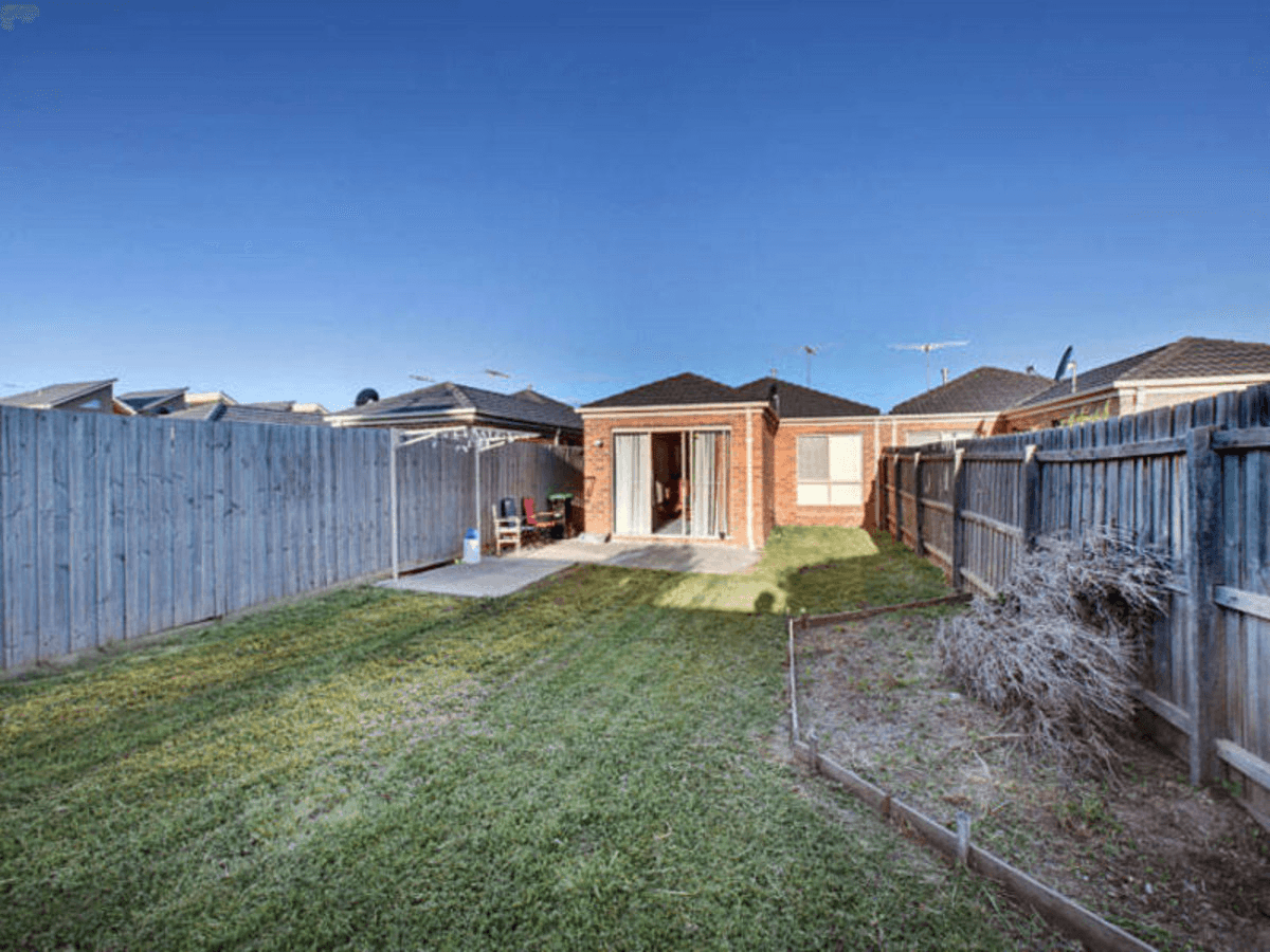 1/3 Lorraine Court, HILLSIDE, VIC 3037