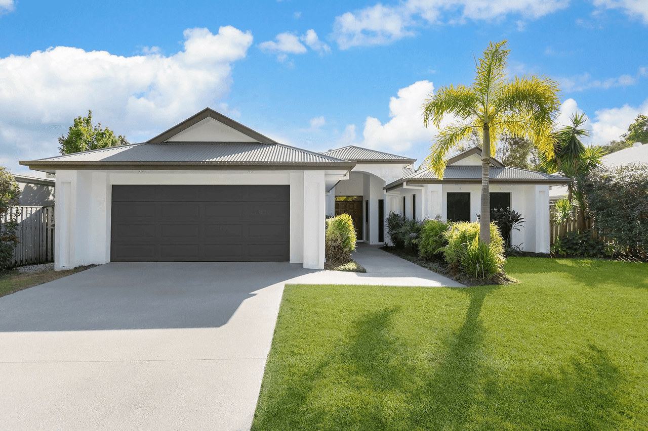 10 Kingtide Lane, COOMERA WATERS, QLD 4209