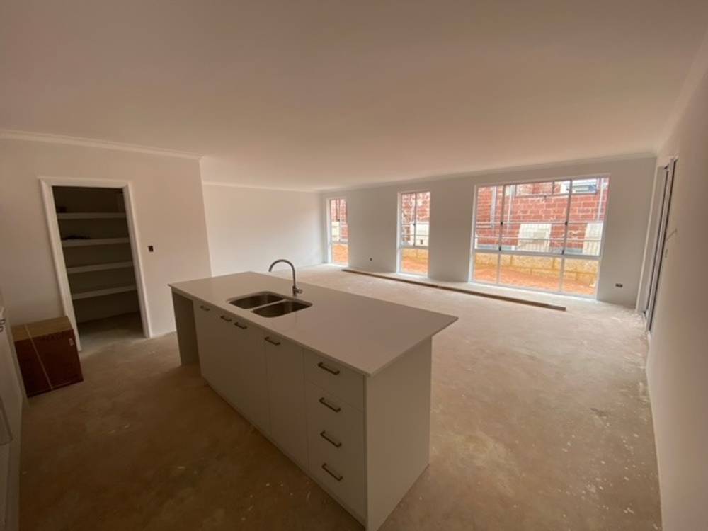 73 Broadmeadows Drive, Bushmead, WA 6055