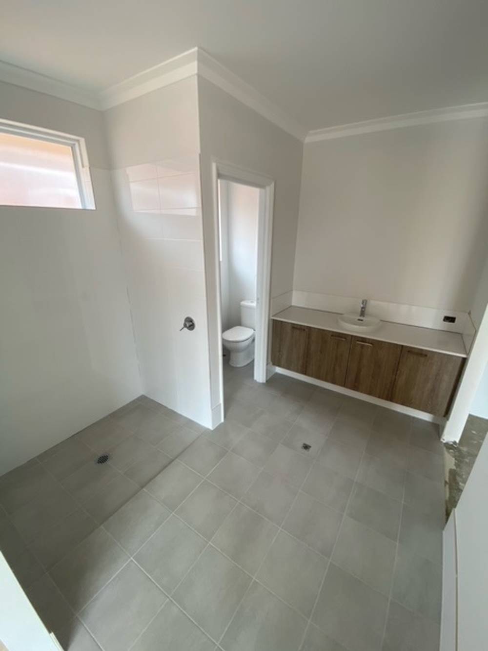 73 Broadmeadows Drive, Bushmead, WA 6055