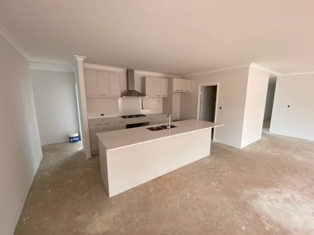 73 Broadmeadows Drive, Bushmead, WA 6055