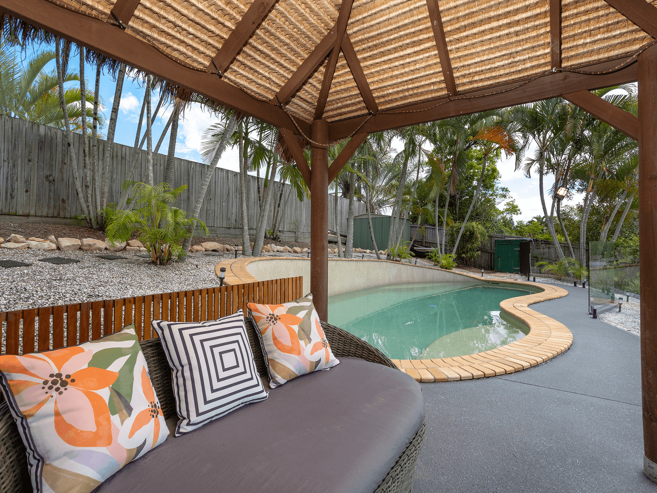 7 Waitara Place, ROBINA, QLD 4226