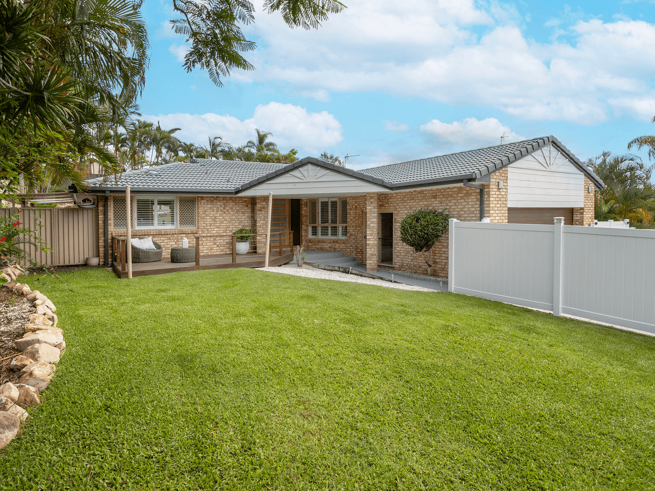 7 Waitara Place, ROBINA, QLD 4226