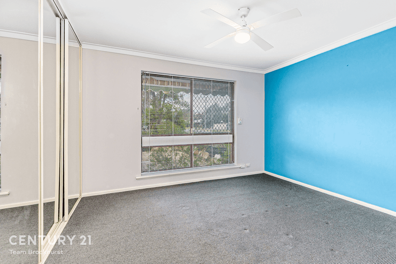 2 Burran Court, Armadale, WA 6112