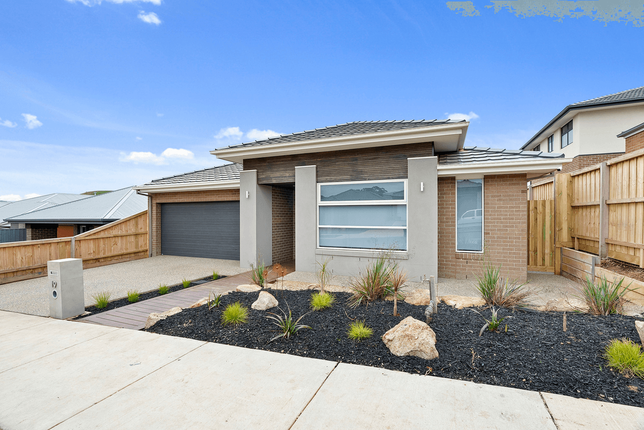 19 Gibson Way, Maddingley, VIC 3340