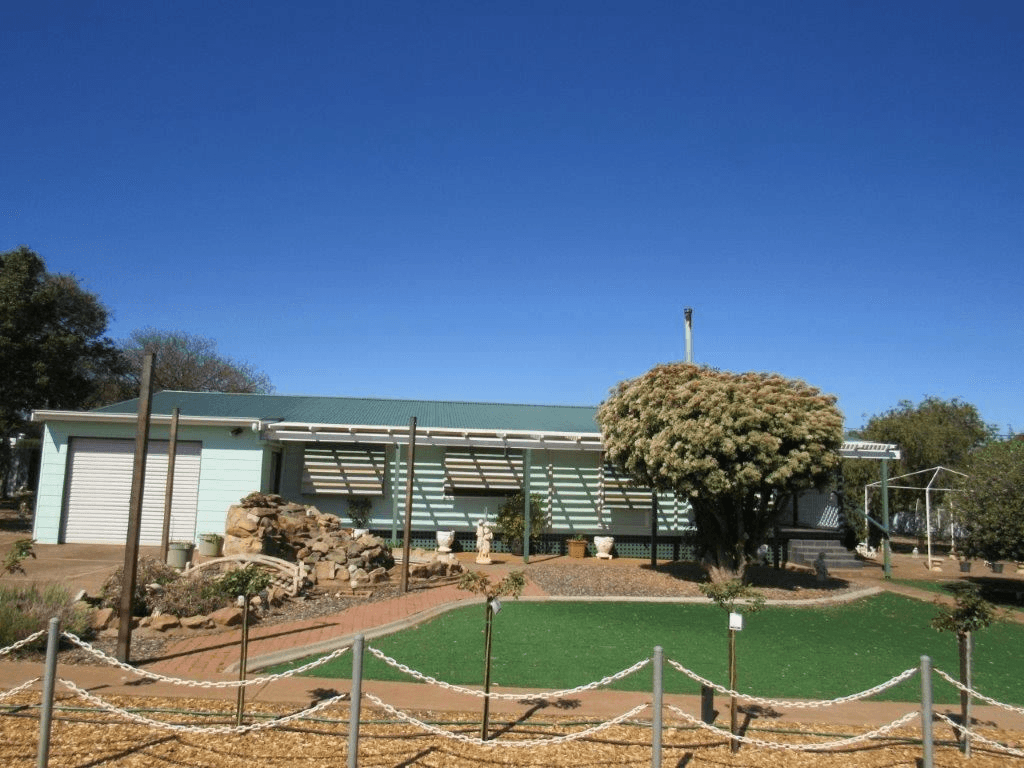 15 Government Road, Peterborough, SA 5422