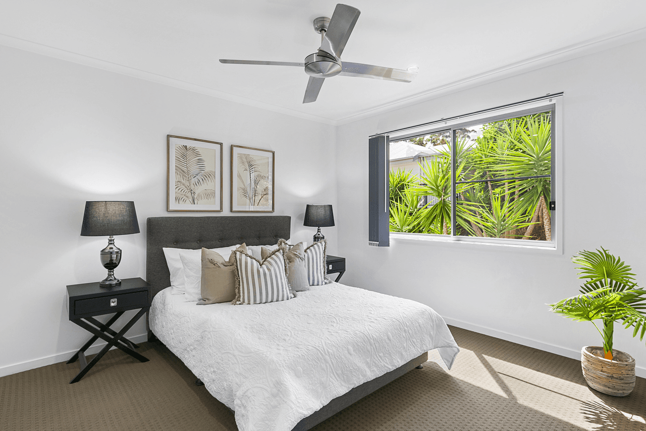 8 Donna Place, BUDERIM, QLD 4556