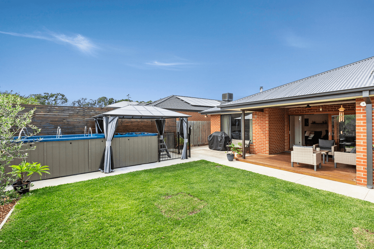 70 Landing Avenue, DOREEN, VIC 3754