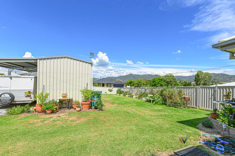 3 Lily Close, KOOTINGAL, NSW 2352