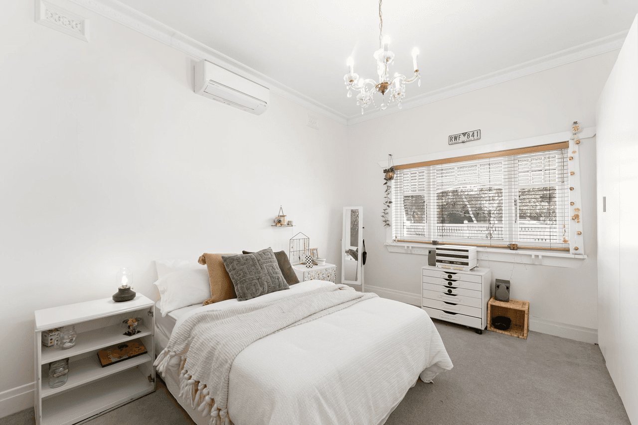 20 Balmoral Street, Essendon, VIC 3040