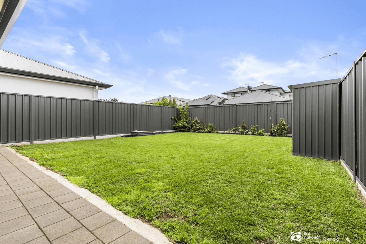 24 Dudley Avenue, NORTH PLYMPTON, SA 5037