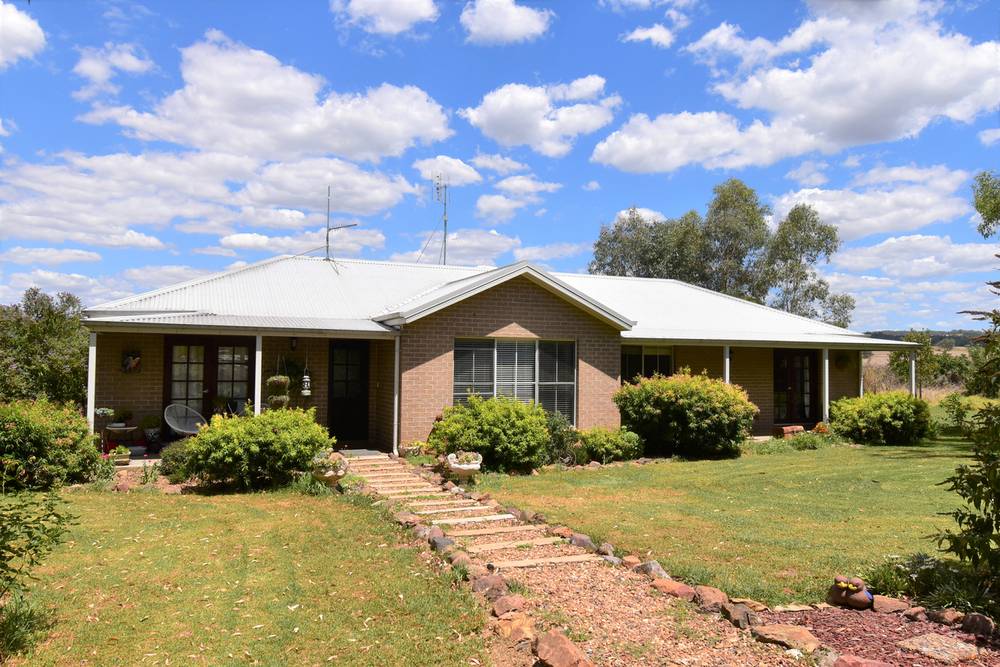 175R Nubingerie Road Benolong via, WELLINGTON, NSW 2820