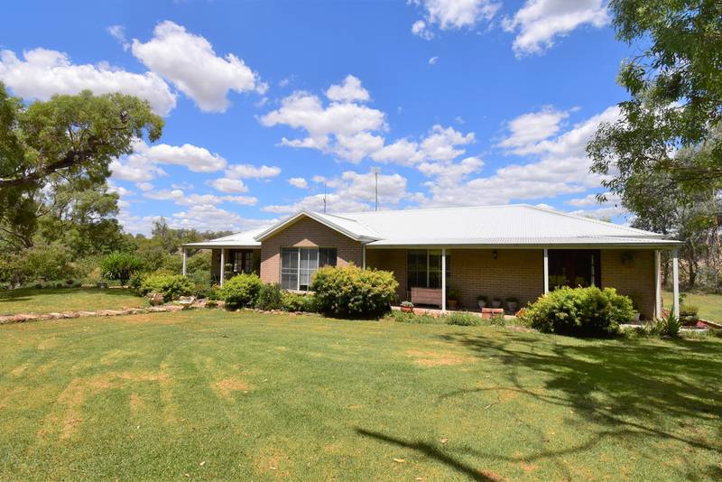 175R Nubingerie Road Benolong via, WELLINGTON, NSW 2820