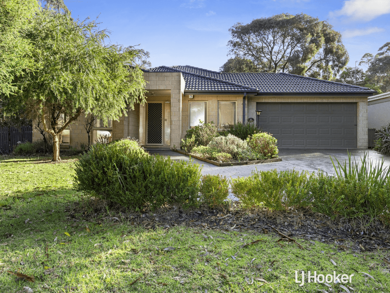 25 Fern Street, INVERLOCH, VIC 3996