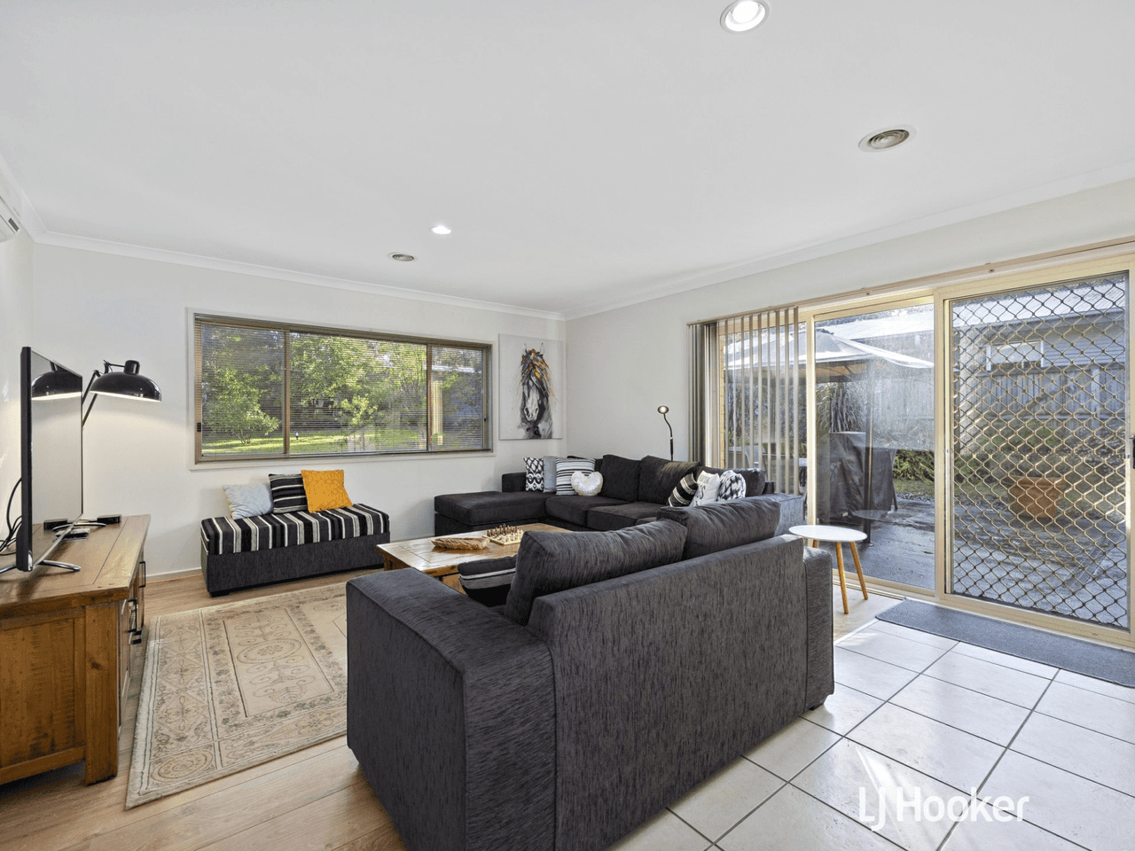 25 Fern Street, INVERLOCH, VIC 3996