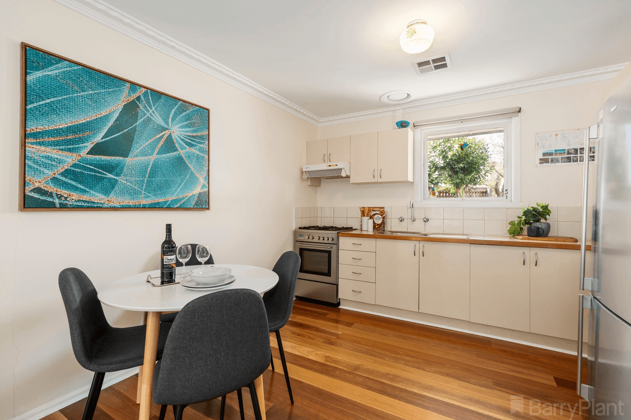 1/2 Tooronga Road, Ringwood East, VIC 3135