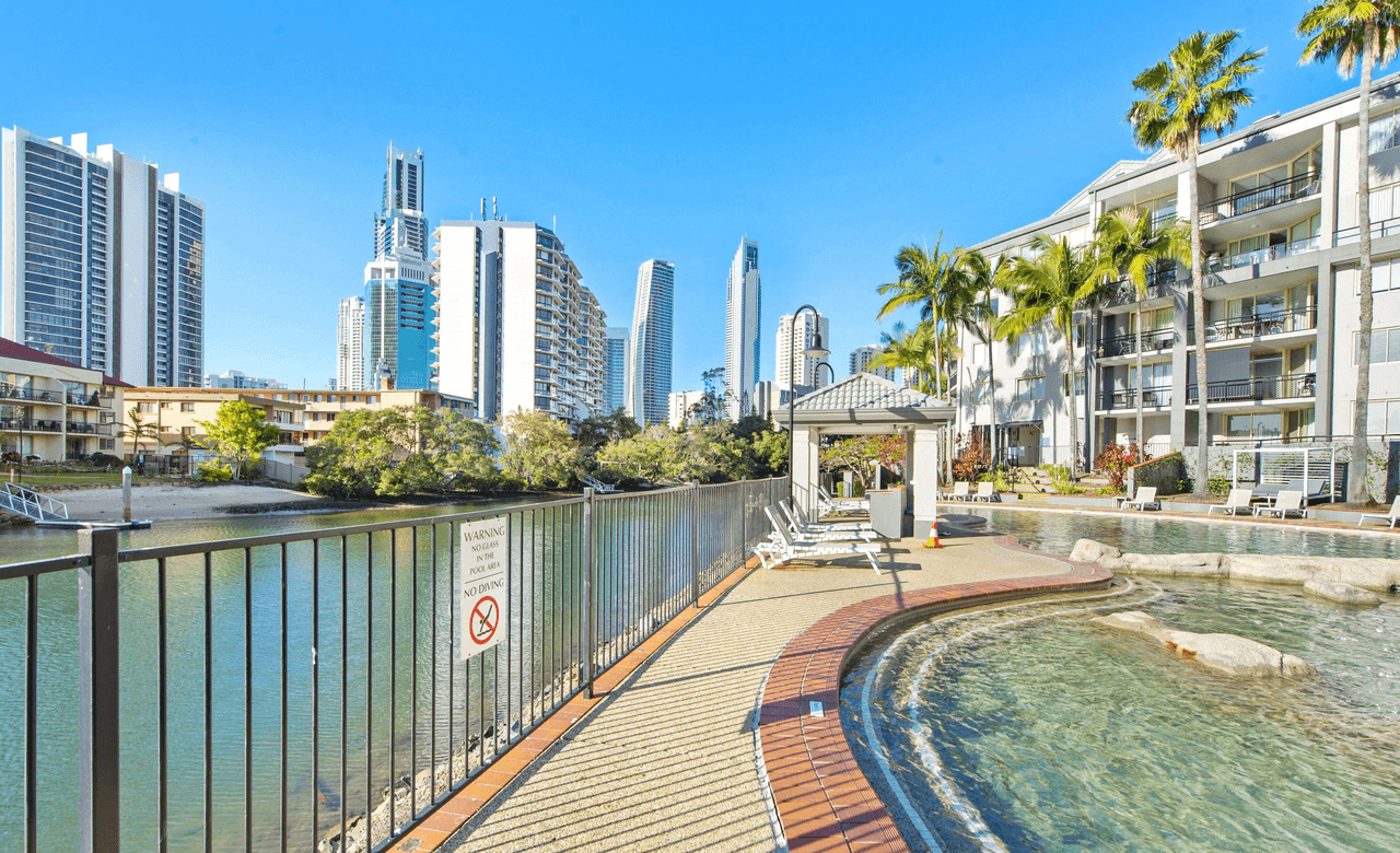 1/1 Paradise Island, SURFERS PARADISE, QLD 4217