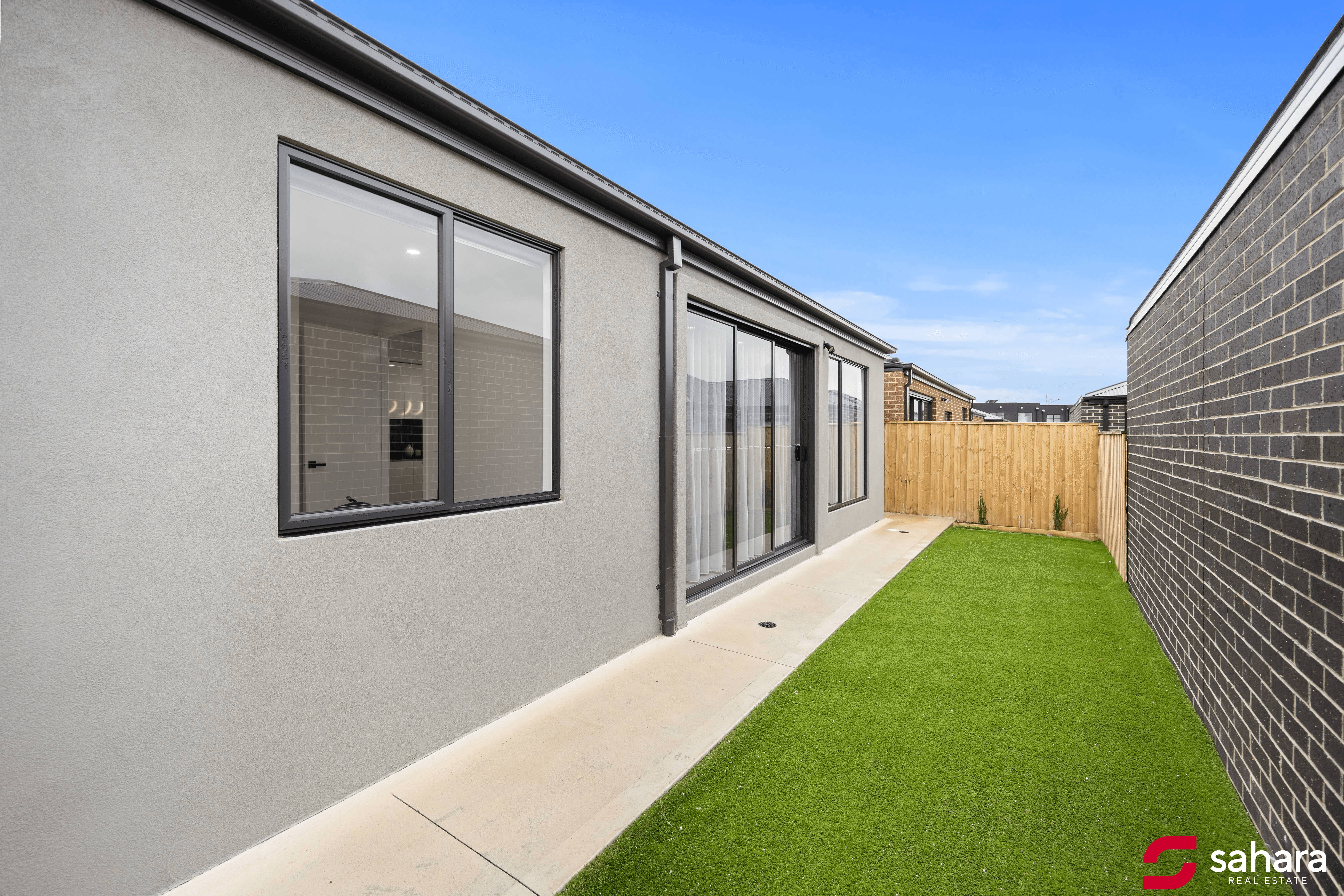 13 Englefield Street, DONNYBROOK, VIC 3064