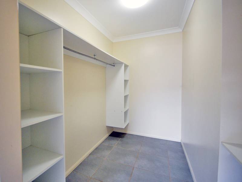 20 Fairway Ave, Rocky Point, QLD 4874