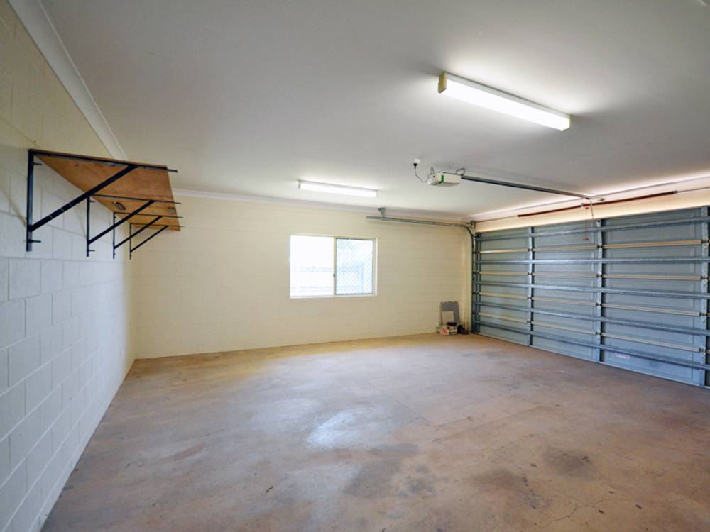 20 Fairway Ave, Rocky Point, QLD 4874