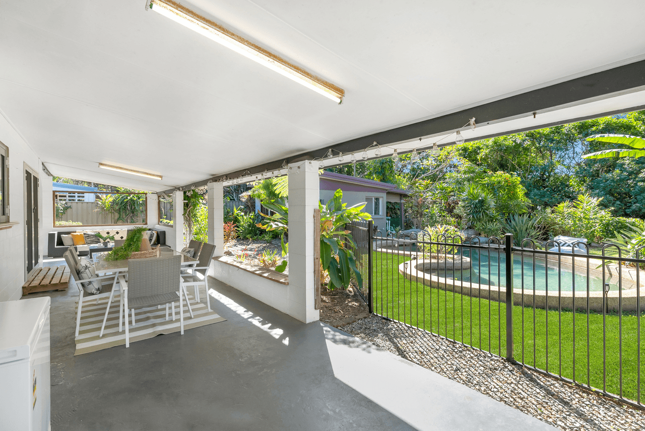 38 Anne Street, SMITHFIELD, QLD 4878