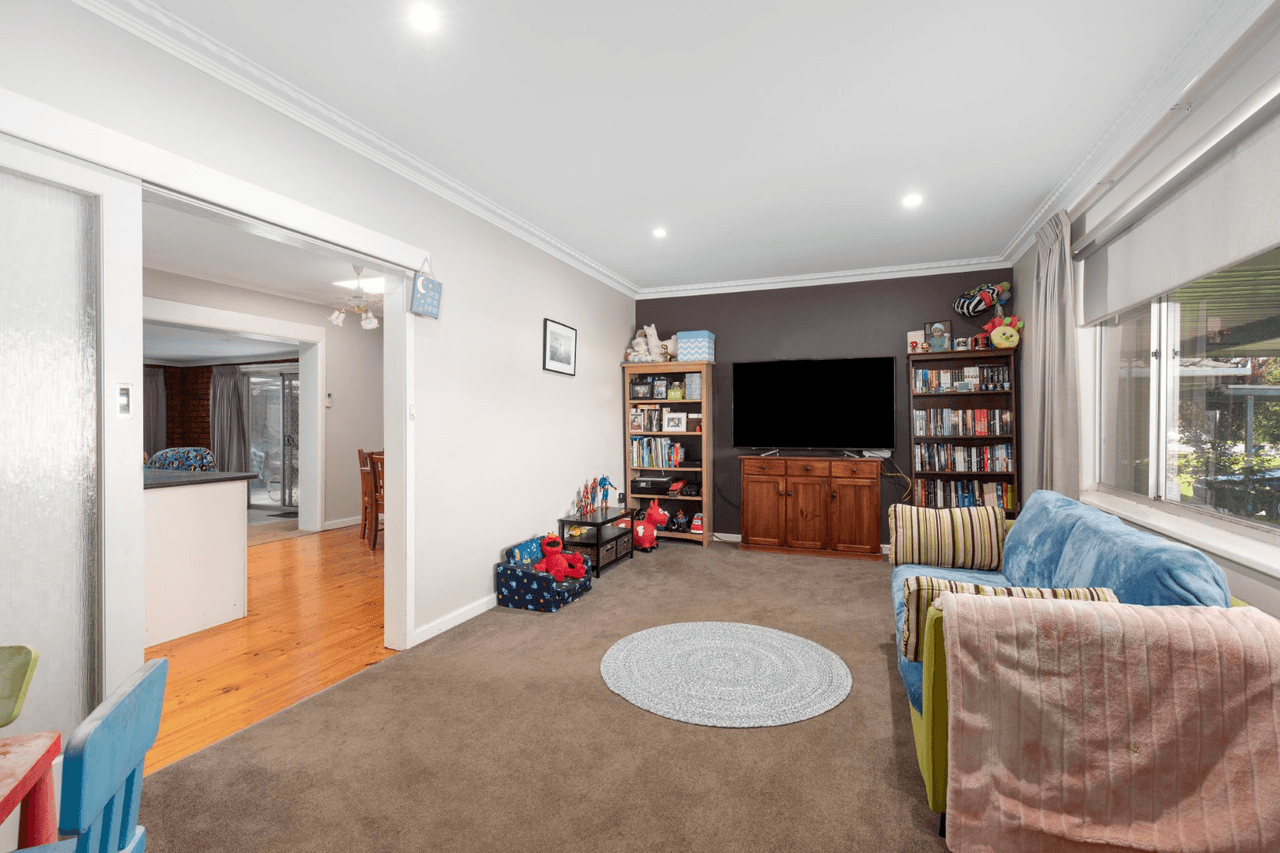 11 Sutton Avenue, MOUNT GAMBIER, SA 5290