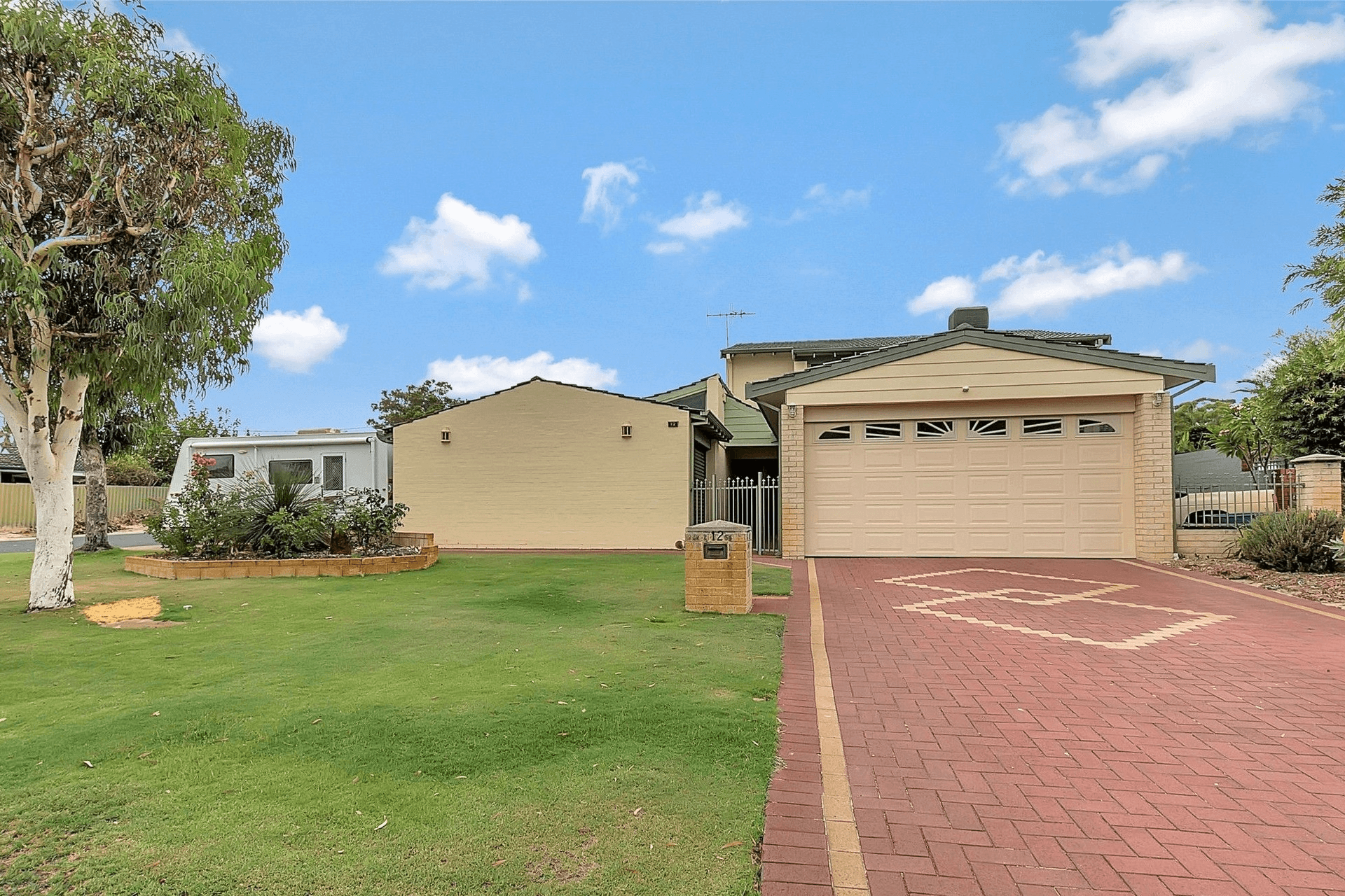 12 Banyandah Boulevard, Wanneroo, WA 6065