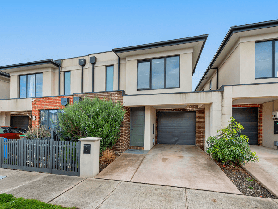 7 Juncus Street, NARRE WARREN, VIC 3805