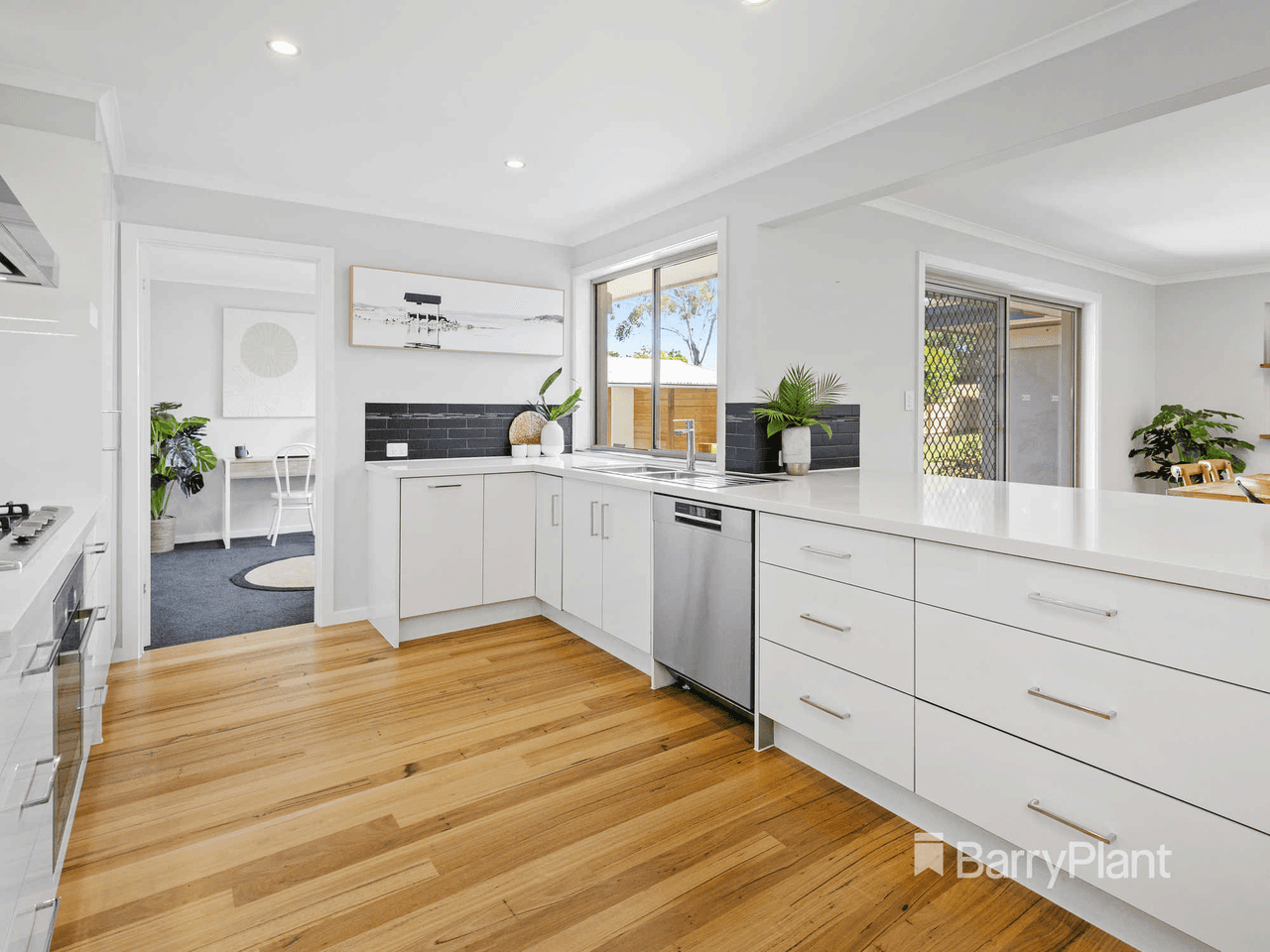 17 Boormanii Drive, MORNINGTON, VIC 3931