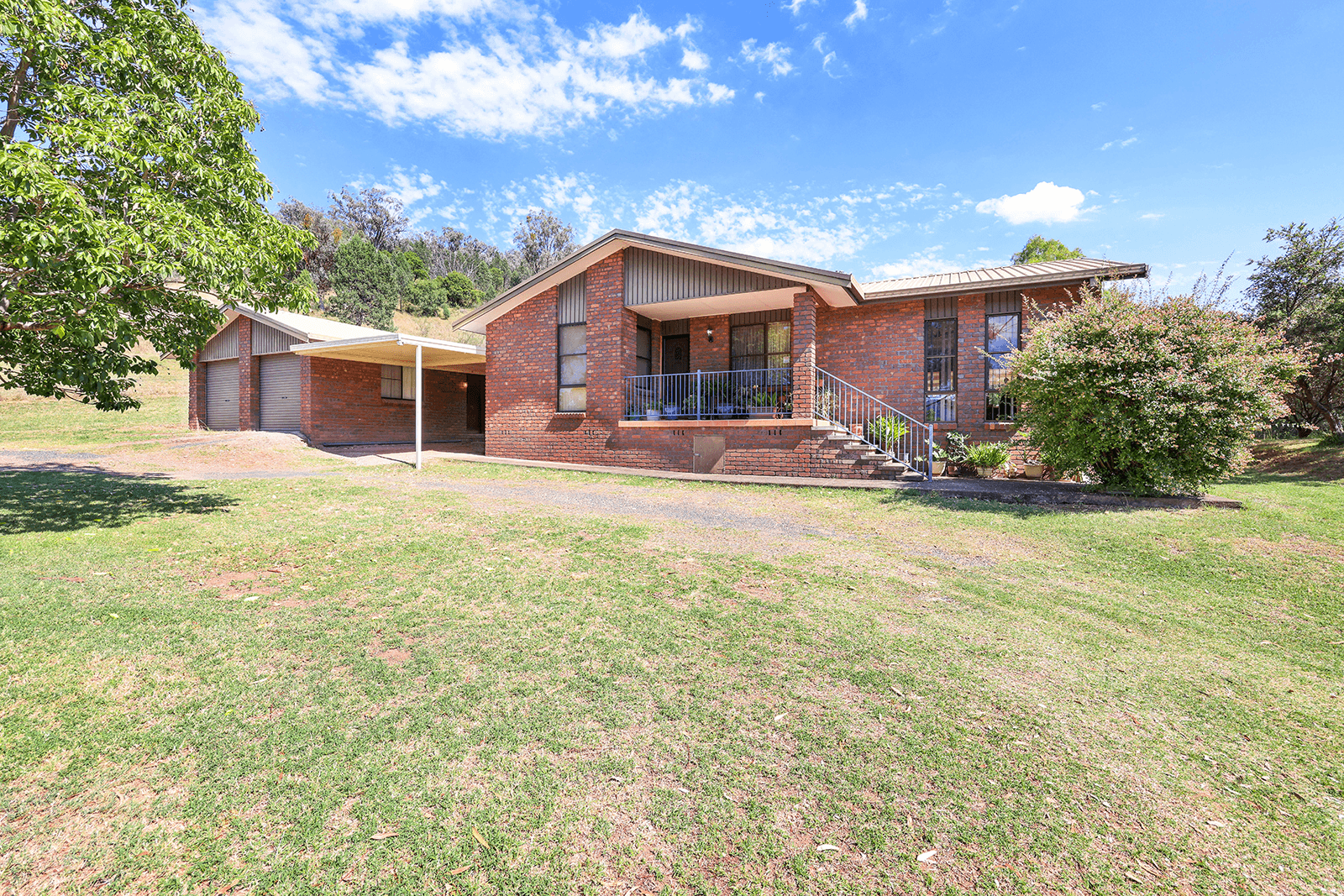 28 Angwins Lane, TAMWORTH, NSW 2340