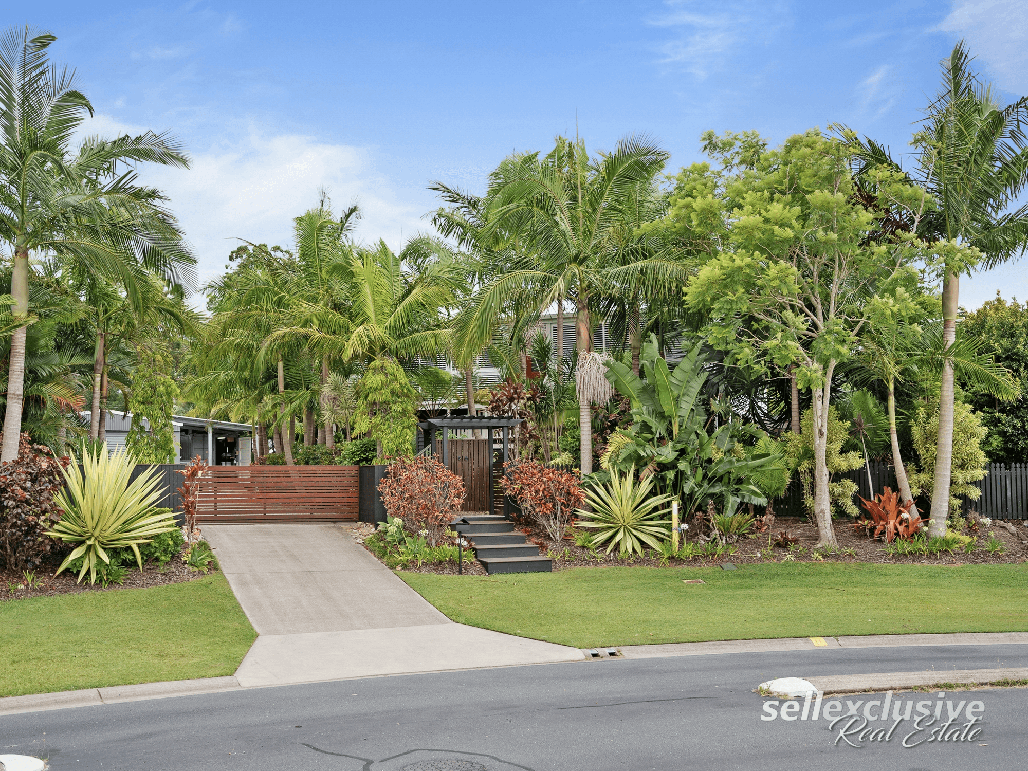 13 Sydes Court, Ningi, QLD 4511