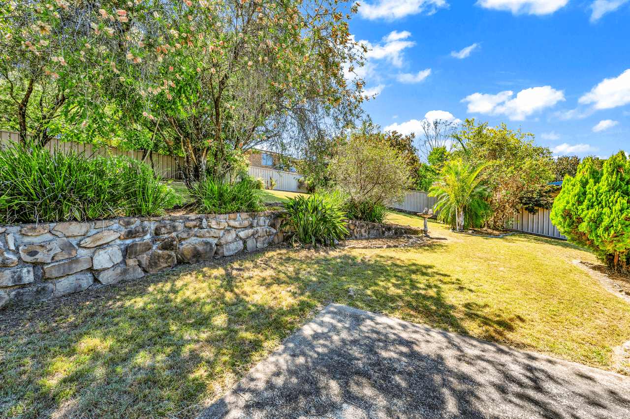 6 Wilkerson Place, DUNGOG, NSW 2420