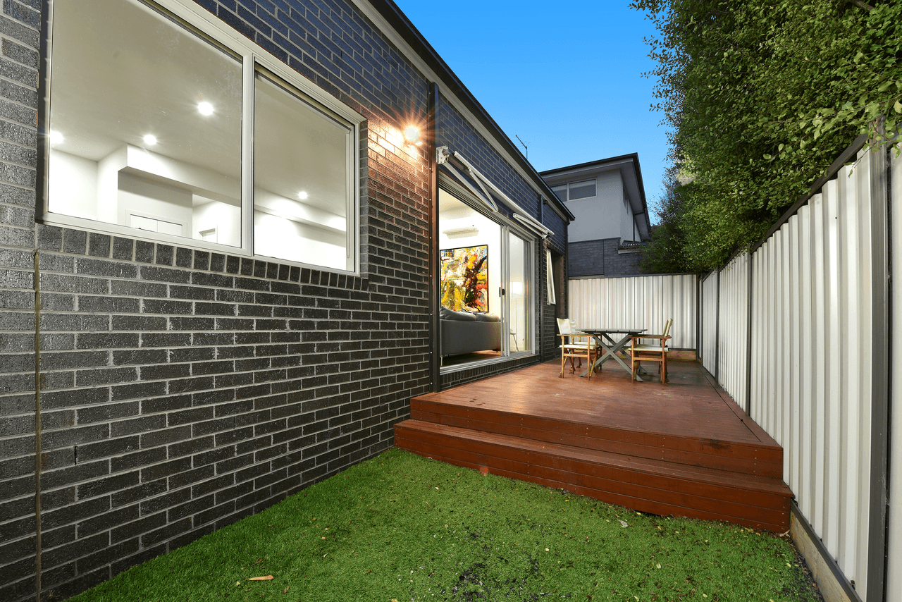 18 Alexander Avenue, COBURG NORTH, VIC 3058