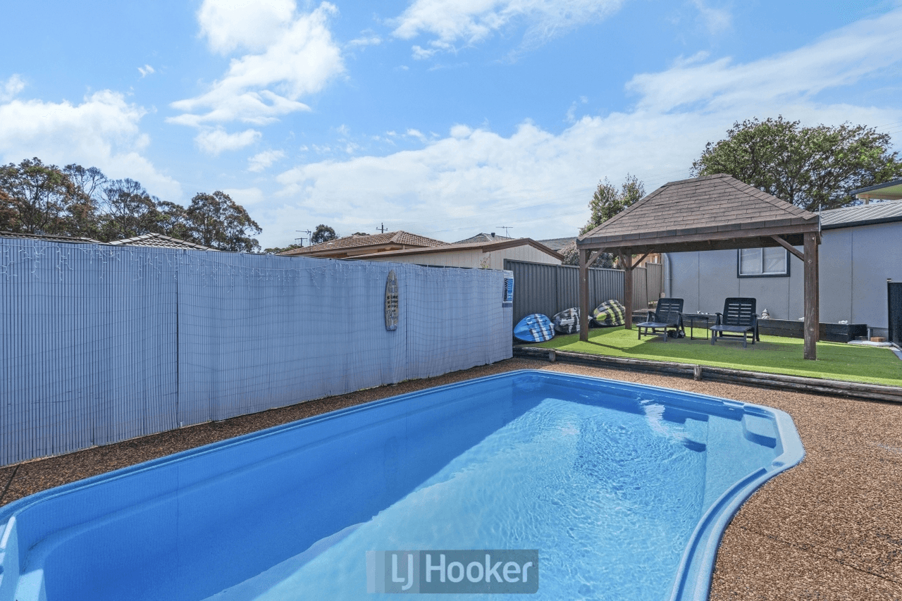 14 Piccadilly Close, VALENTINE, NSW 2280