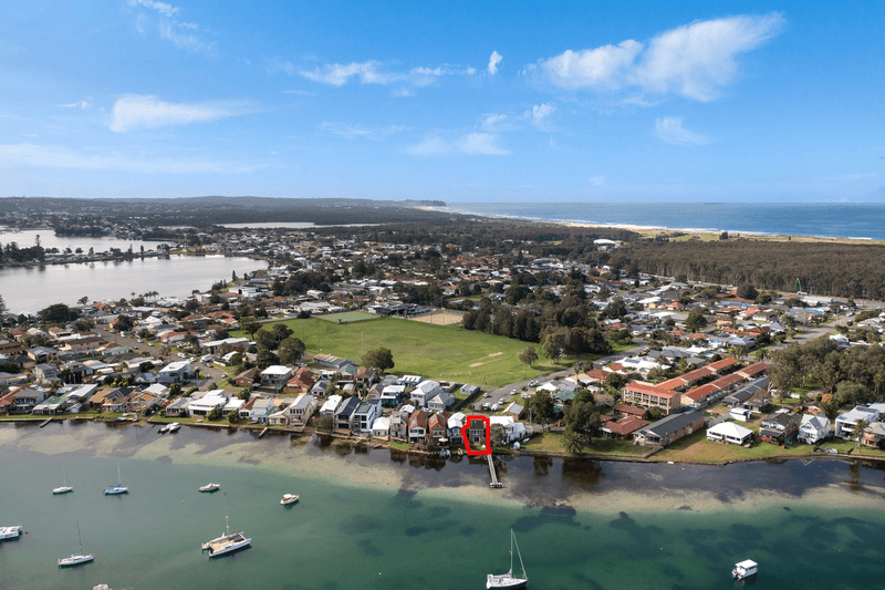 51 Marks Parade, MARKS POINT, NSW 2280