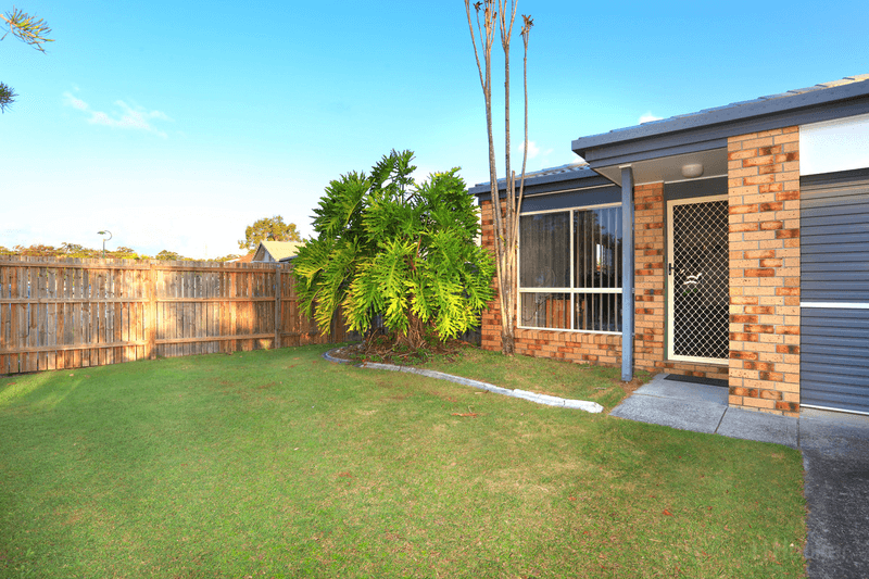 2/16 Crystal Reef Drive, COOMBABAH, QLD 4216