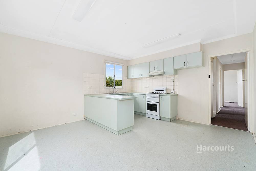 16 Kathryn Street, DOVETON, VIC 3177