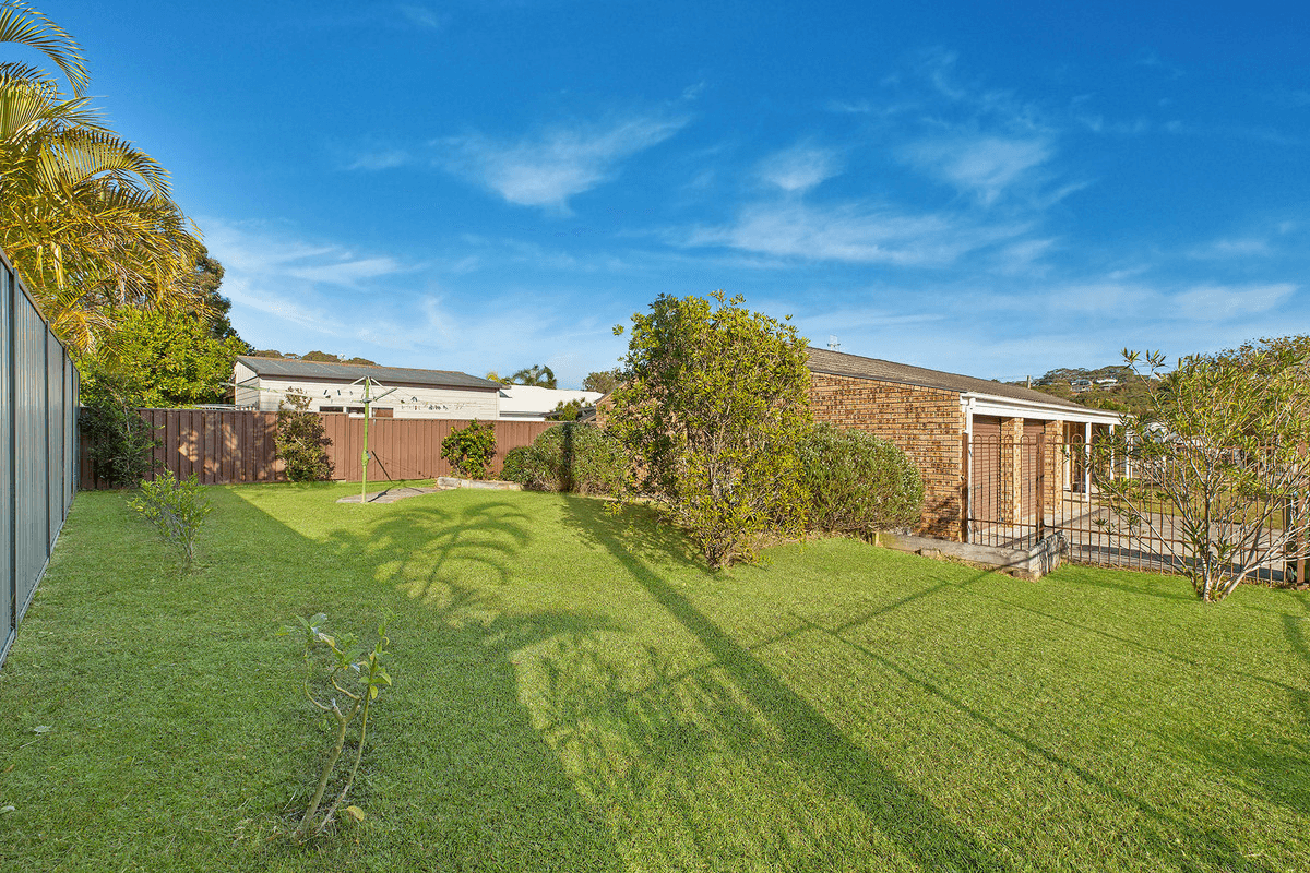 2 Ithaca Street, BATEAU BAY, nsw 2261