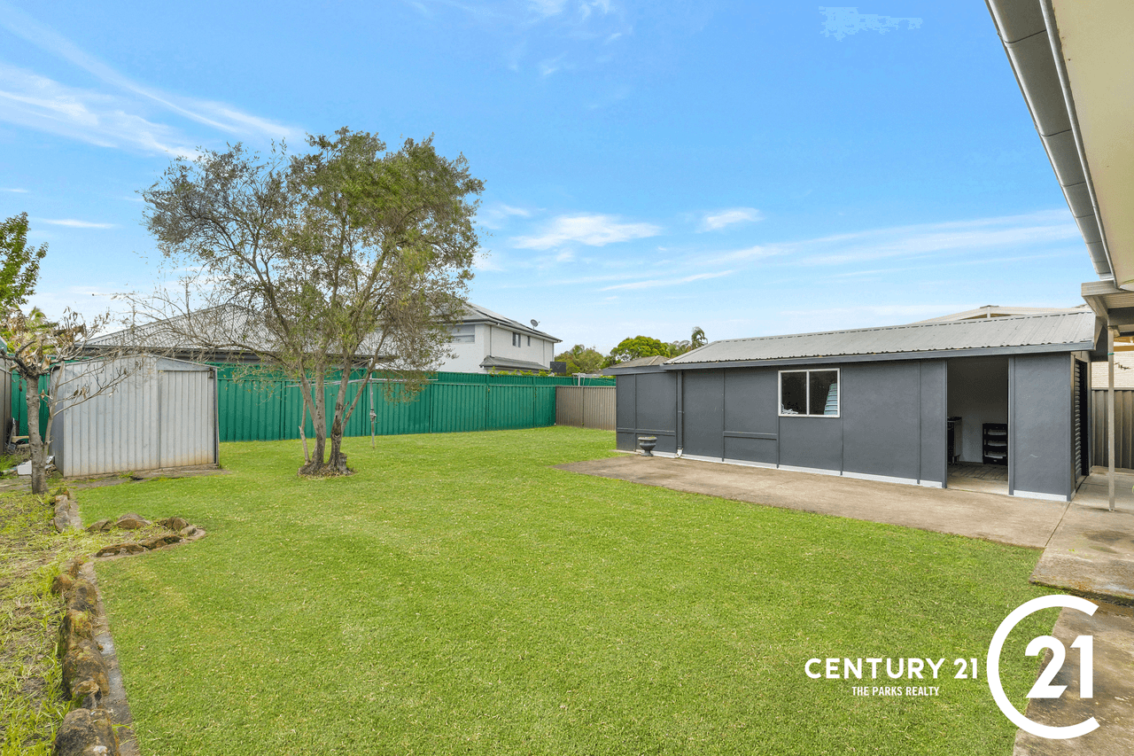 26 Bettong Crescent, Bossley Park, NSW 2176