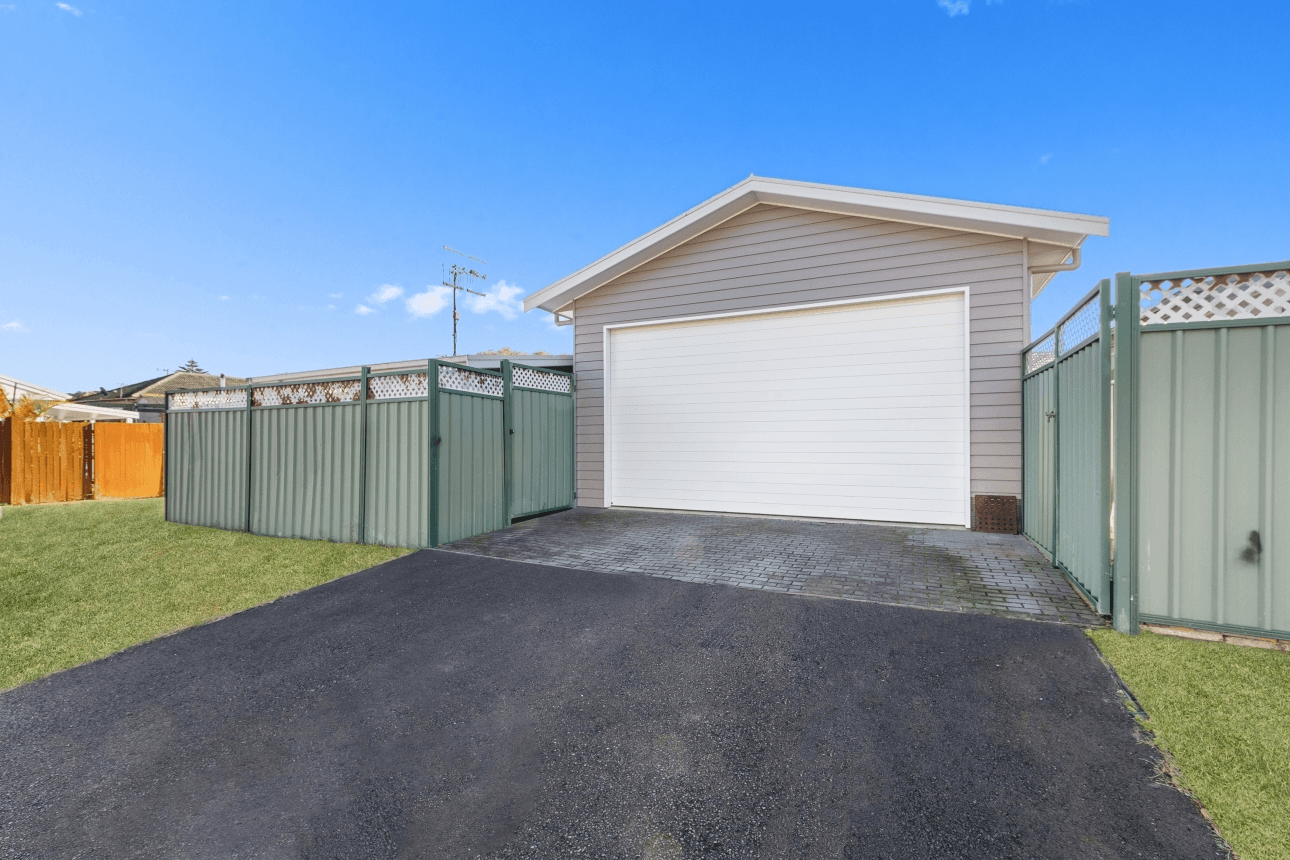 26 Nelson Street, Umina Beach, NSW 2257