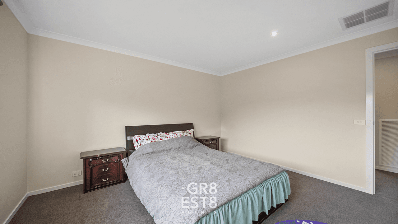 65 Aquatic Drive, CRANBOURNE WEST, VIC 3977