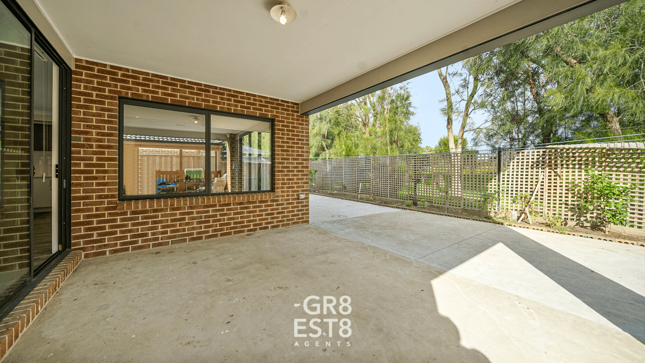 65 Aquatic Drive, CRANBOURNE WEST, VIC 3977