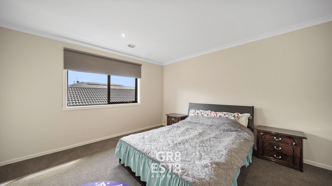 65 Aquatic Drive, CRANBOURNE WEST, VIC 3977