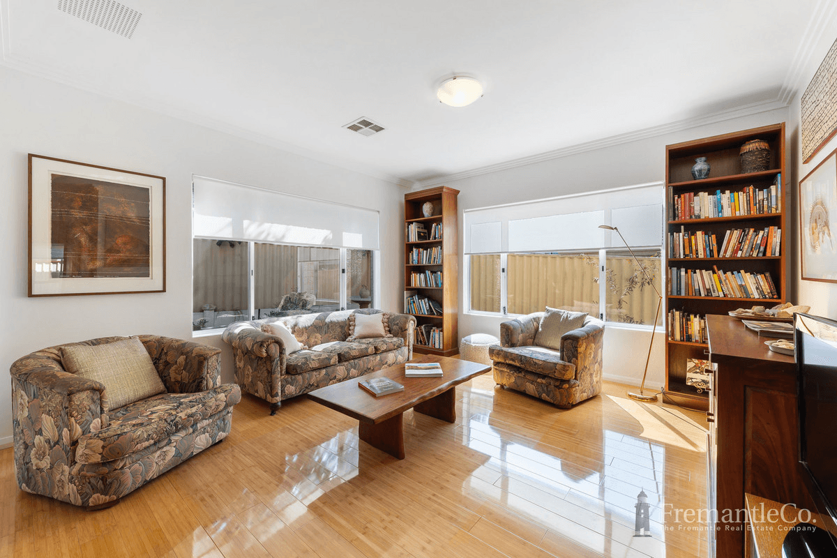 83A Shepherd Street, Beaconsfield, WA 6162