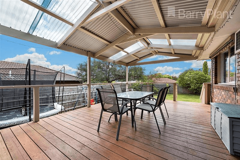 25 Rossiter Avenue, Endeavour Hills, VIC 3802