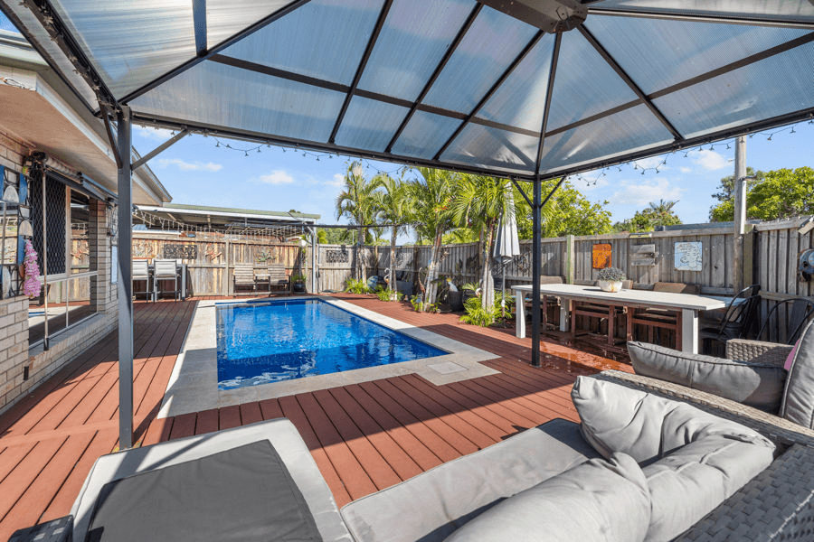 2 Creswick Court, CABOOLTURE, QLD 4510