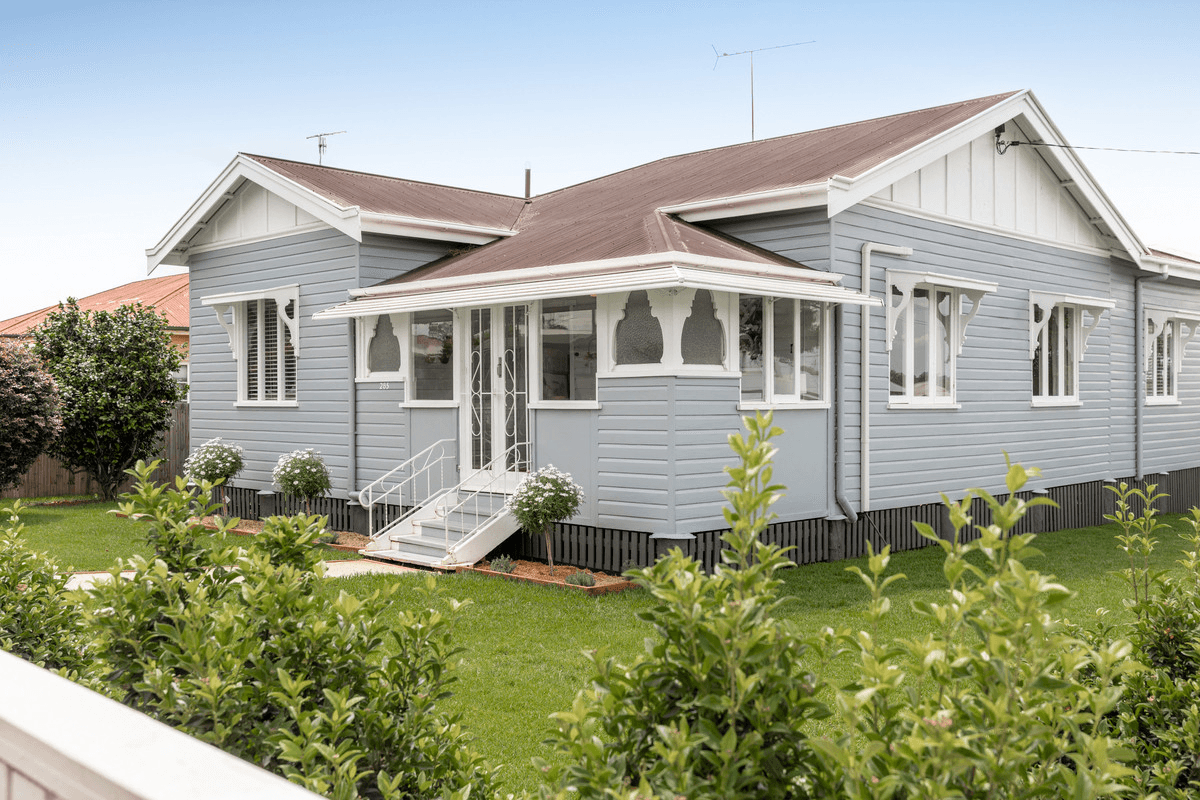 285 Bridge Street, Newtown, QLD 4350