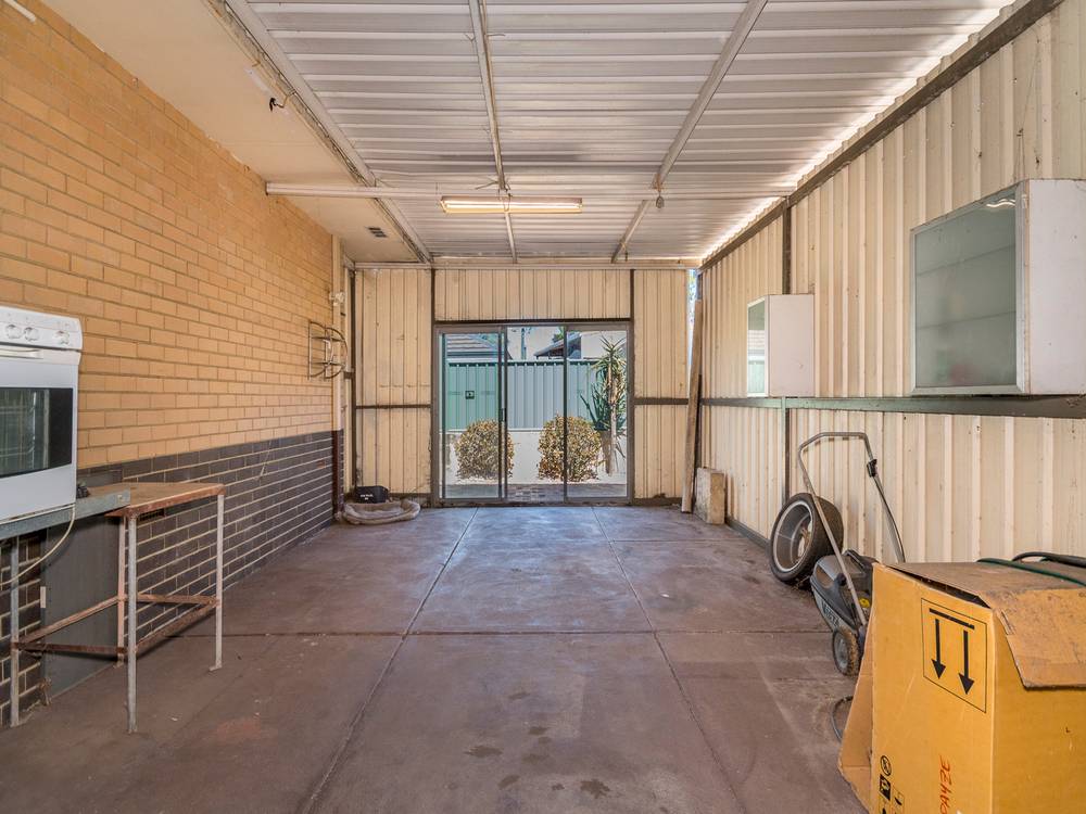 543 Kalamunda Road, HIGH WYCOMBE, WA 6057