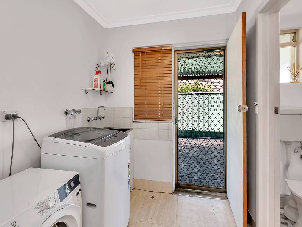 543 Kalamunda Road, HIGH WYCOMBE, WA 6057