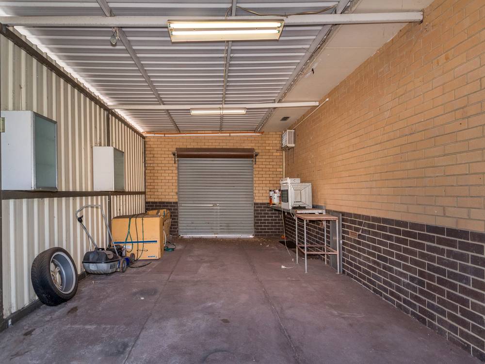 543 Kalamunda Road, HIGH WYCOMBE, WA 6057